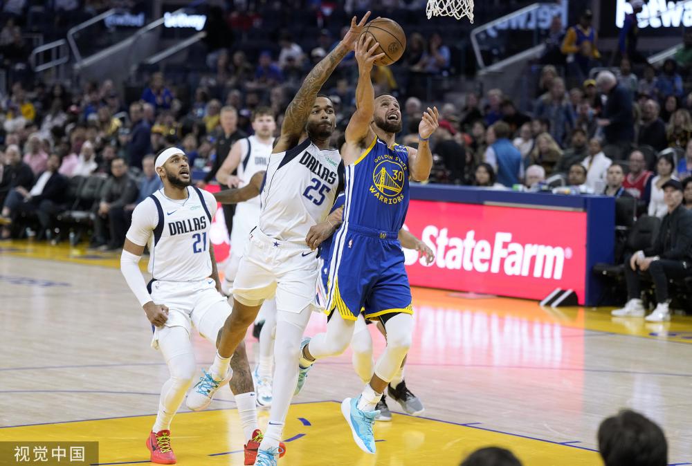 色的战术执 色的战术执