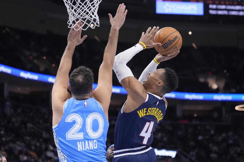 球队中的几 球队中的几