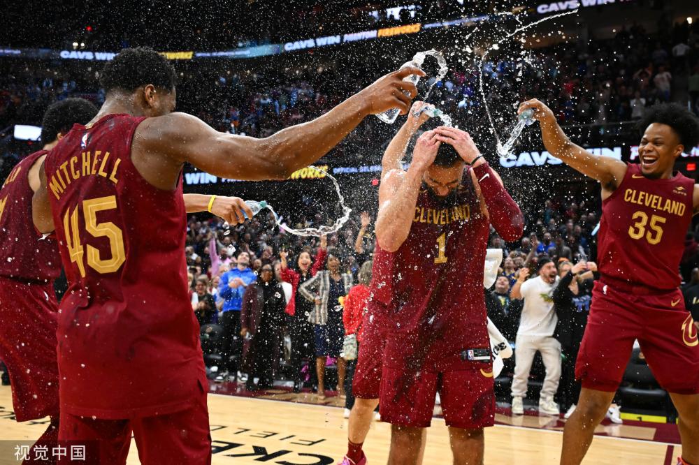 在这场比赛 在这场比赛