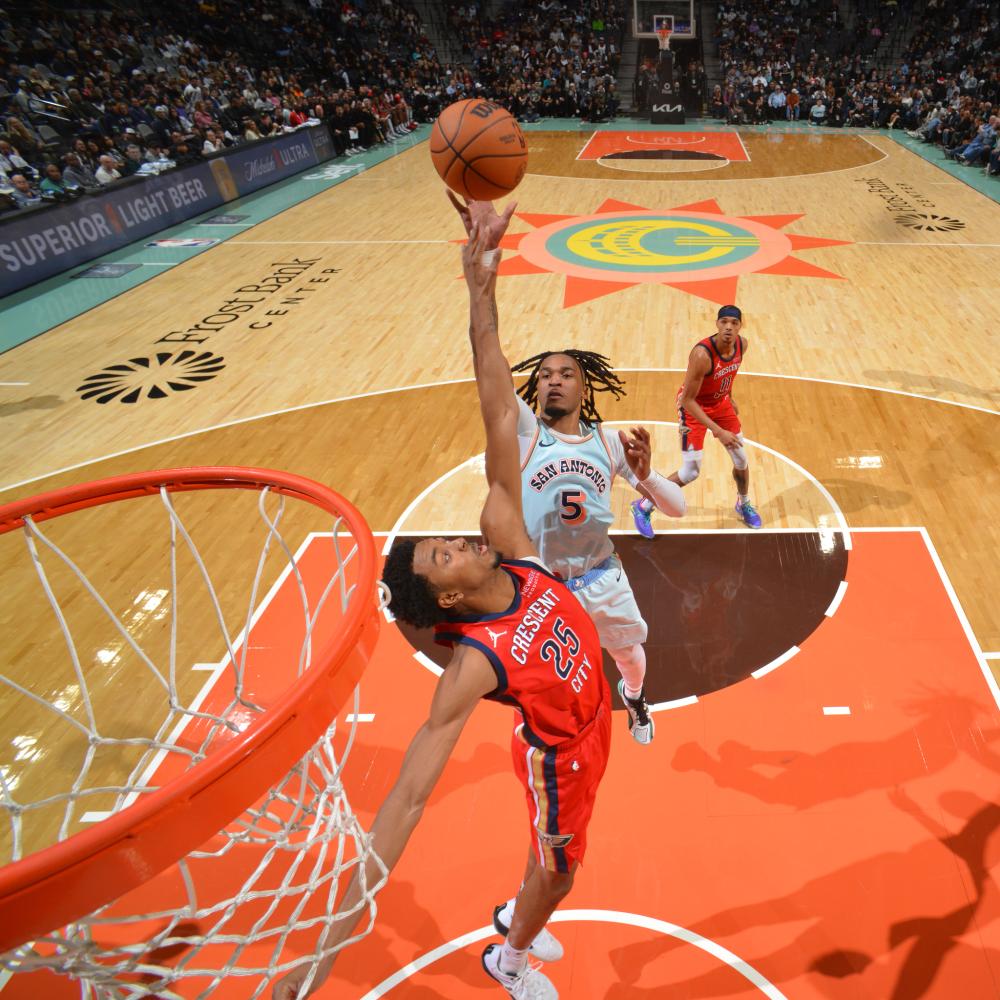 这为赛场增 这为赛场增