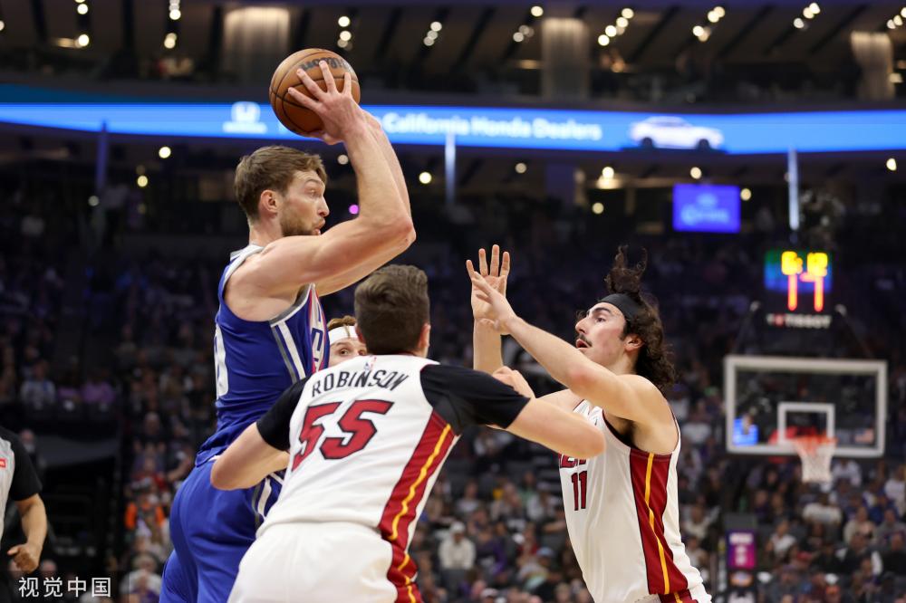 更是一次如 更是一次如